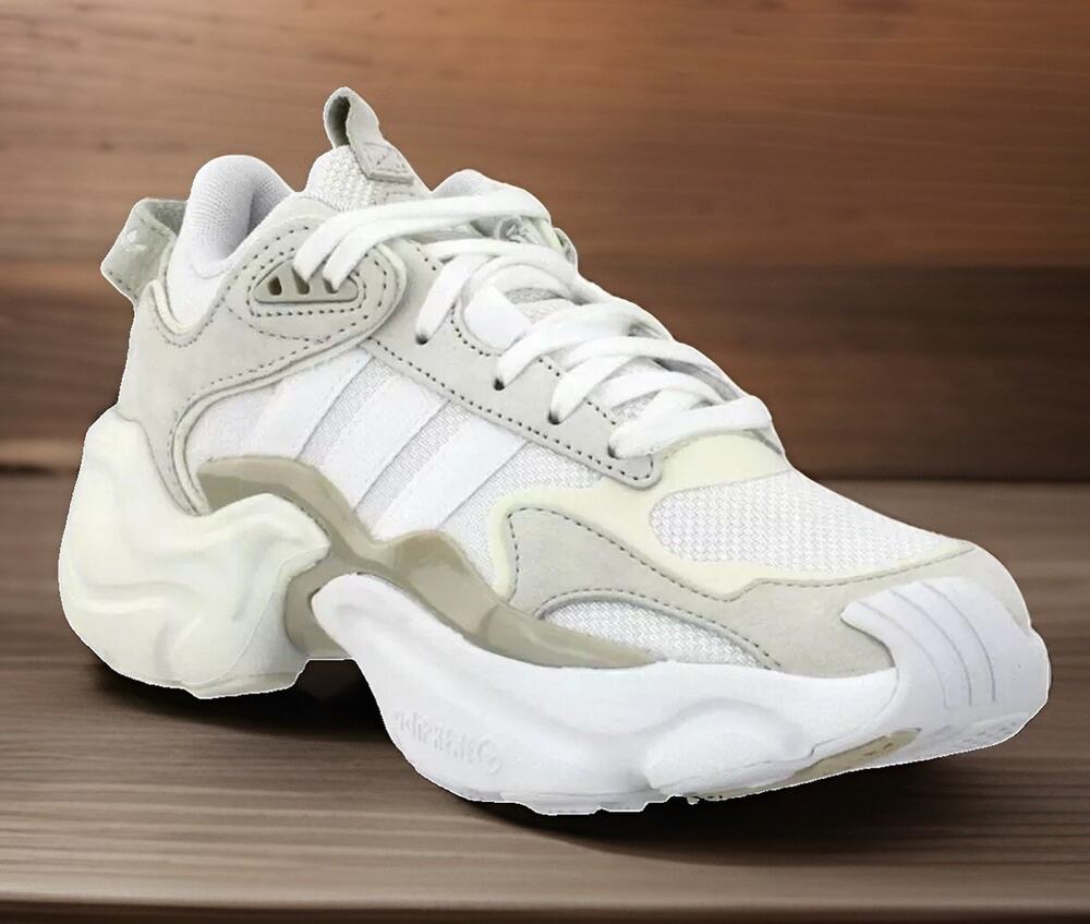 adidas Magmur Runner Sneakers Shoes Off White Yeezy Style Womens Size 9.5 NEW